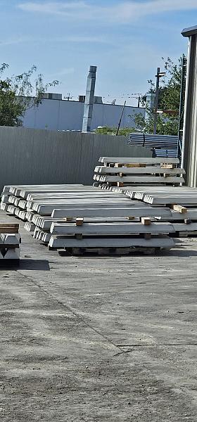 Parking Lot Store