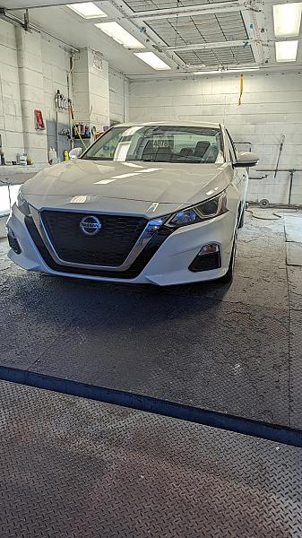 LW Auto Body Shop