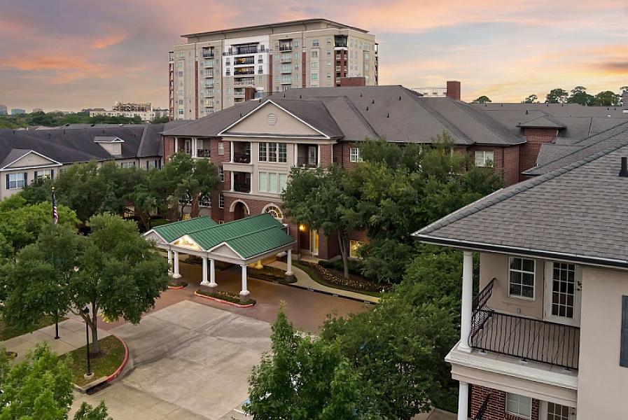 The Buckingham Senior Living Community & The Plaza Health Services At The Buckingham