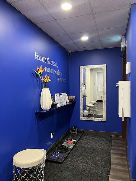 Phoenix Massage & Wellness YYC