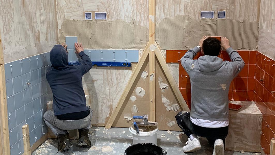 EXPERT TILING COURSES UK LTD
