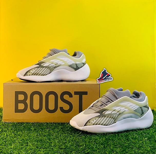 Sneakers shop online