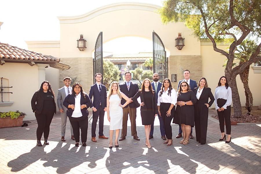 R&R Law Group