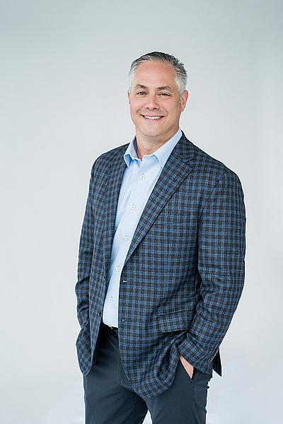 Brett R Levin, DMD