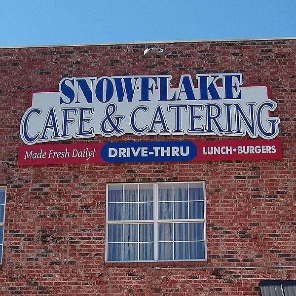 Snowflake Cafe & Bakery