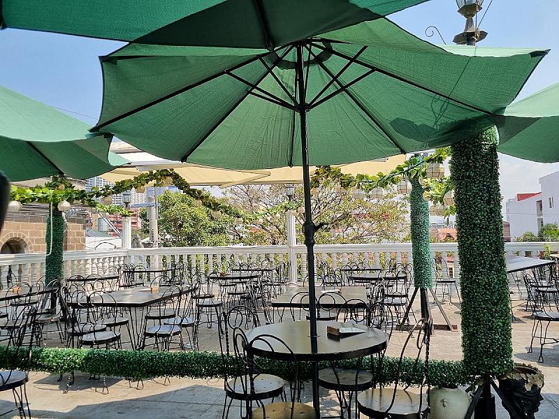La Catherdral Coffee And Restaurant Inc