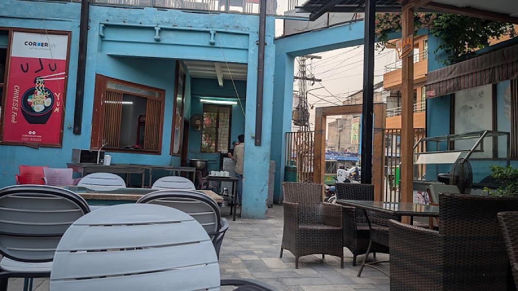 Corner Cafe