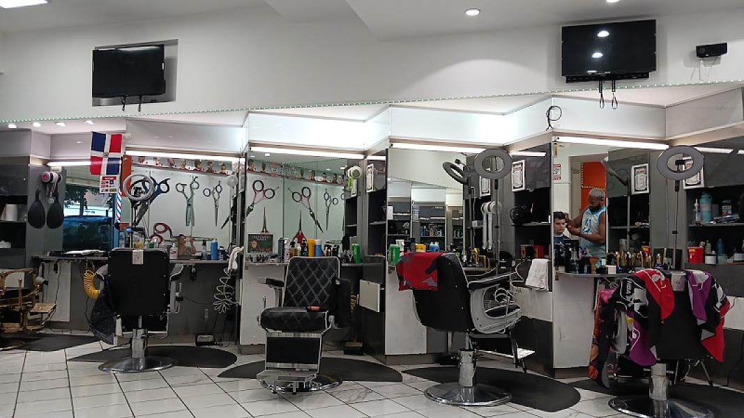MEGACUTZ BARBERSHOPS