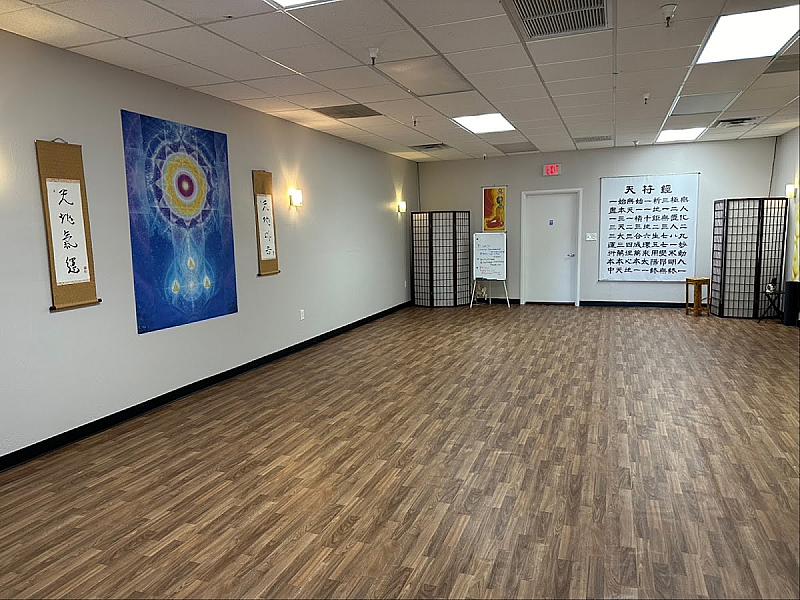 BODY & BRAIN Yoga Tai Chi