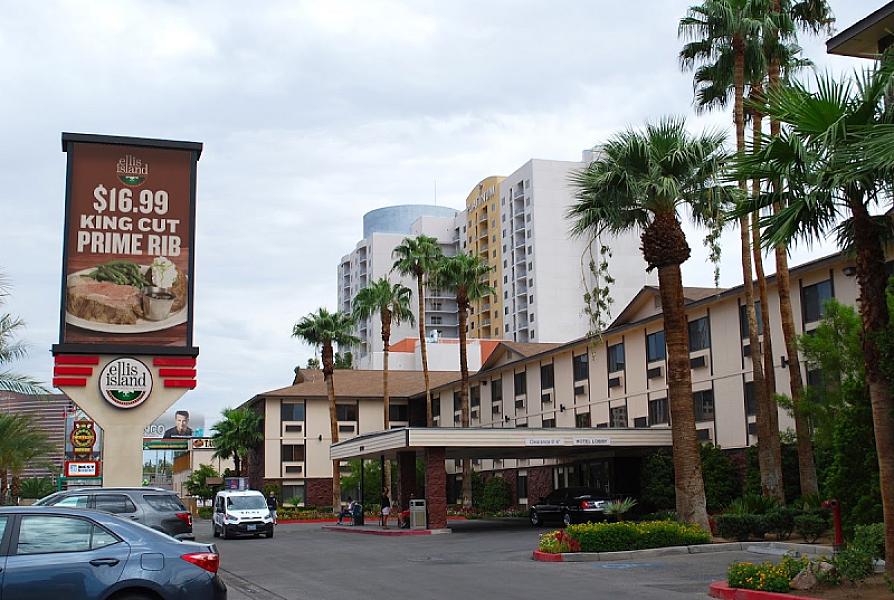 Ellis Island Hotel, Casino & Brewery