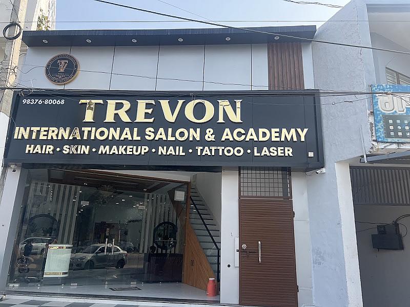 International Hair Styling