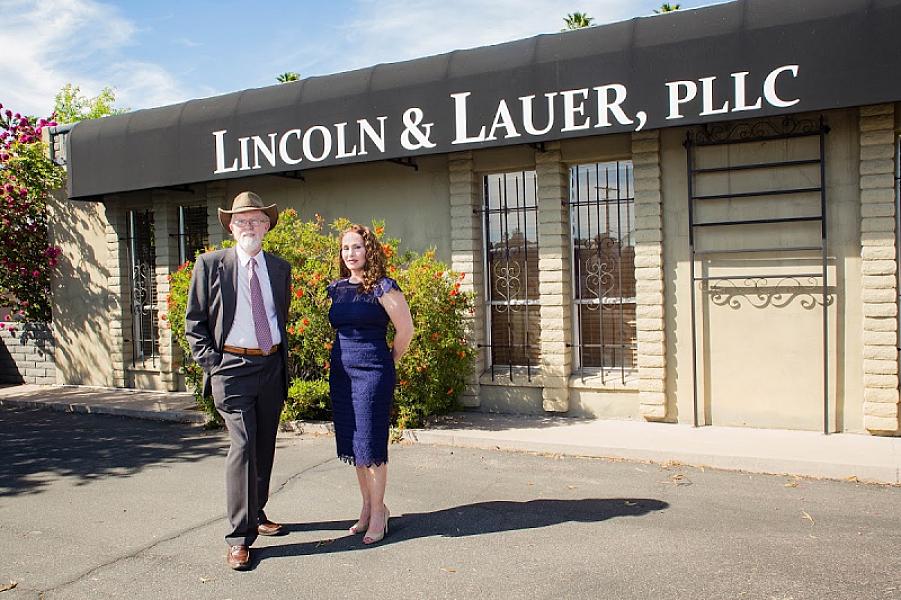 Lincoln & Lauer